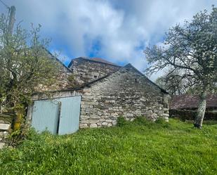 Exterior view of House or chalet for sale in O Irixo  with Private garden