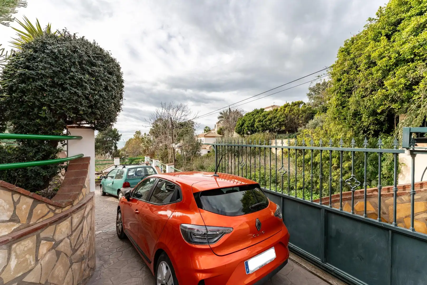 Parking de Casa o chalet en venta en Vélez-Málaga con Piscina comunitaria