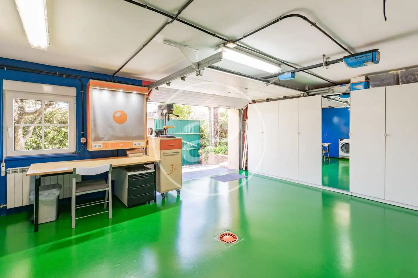 Houses for sale in Madrid  with Air Conditioner, Heating and Private garden