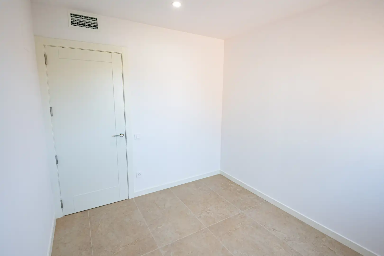 Neubau-Wohnung mit Aufzug zum Verkauf in Carrer de Granollers 7, imagen 18