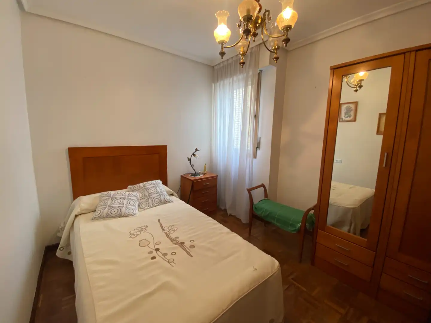 Bedroom of Flat for sale in Palencia  with Heating and Furnished