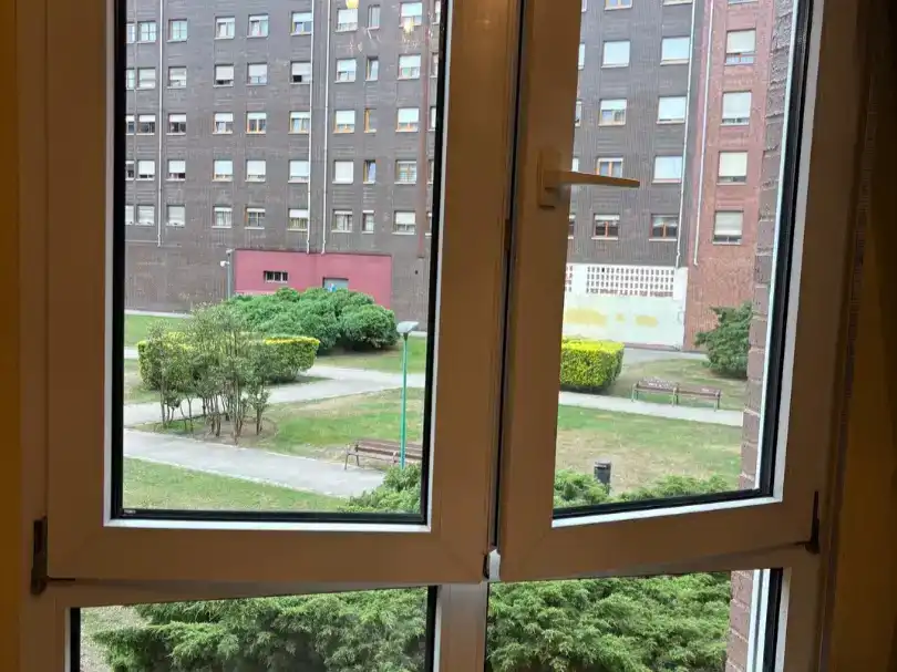Habitación de Piso en venta en Avilés