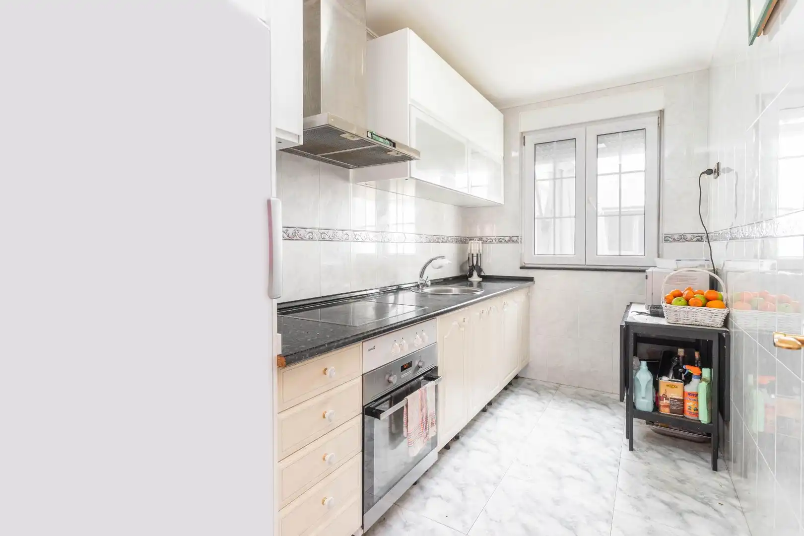 Cocina de Edificio en venta en Bercianos del Páramo