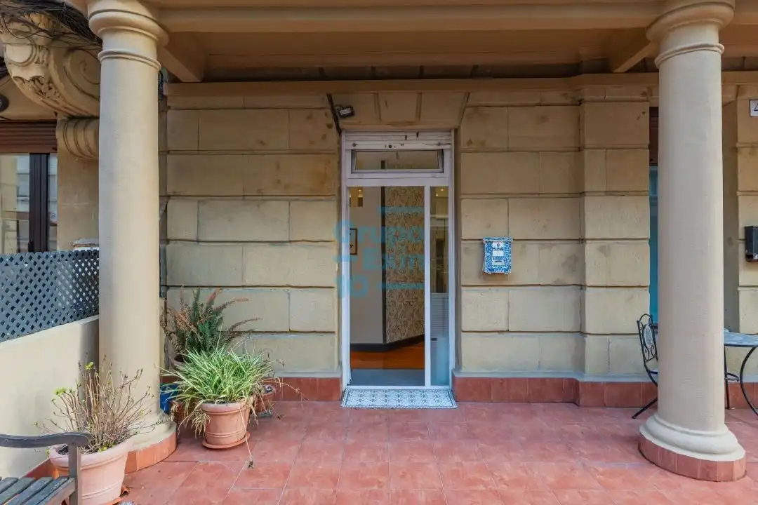 Piso en venta en Donostia - San Sebastián  con Calefacción y Terraza