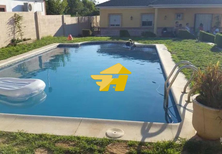 Piscina de Casa o xalet de lloguer en  Córdoba Capital amb Aire condicionat, Jardí privat i Piscina