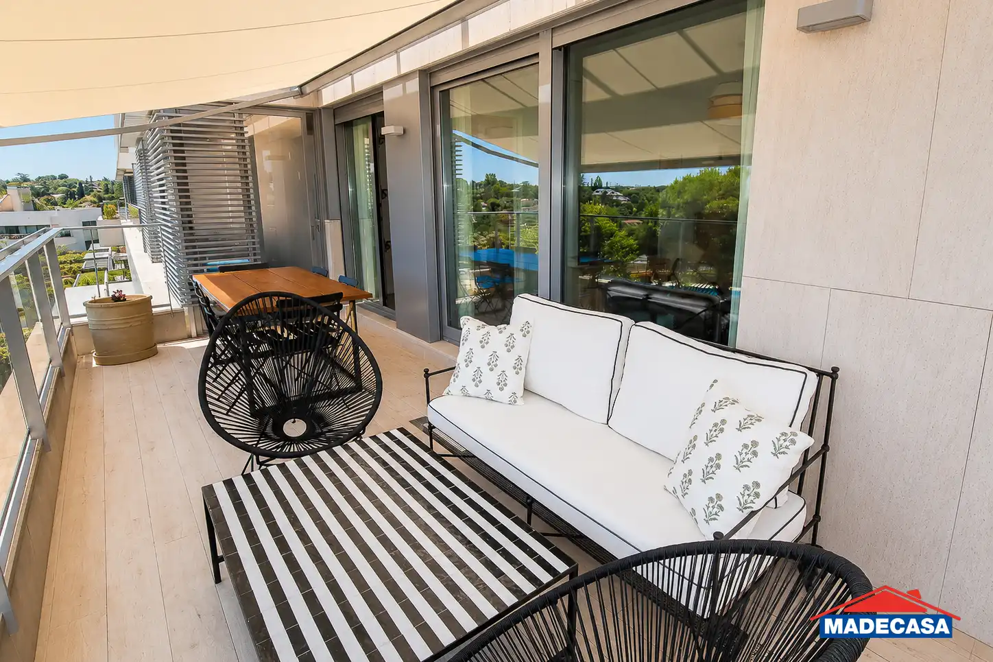 Terraza de Ático en venta en Pozuelo de Alarcón con Aire acondicionado, Calefacción y Jardín privado