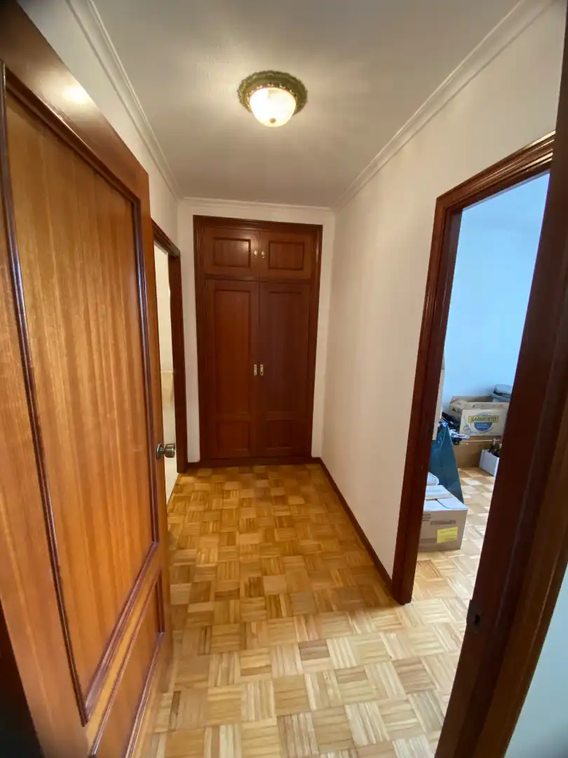 Pis en venda en Vigo  amb Calefacció, Parquet i Terrassa