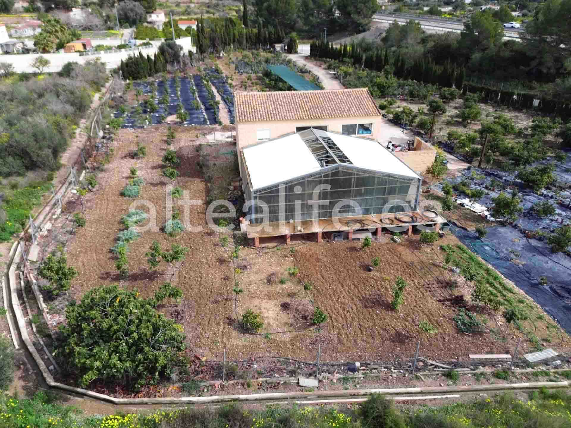 Country house for sale in Altea  with Private garden