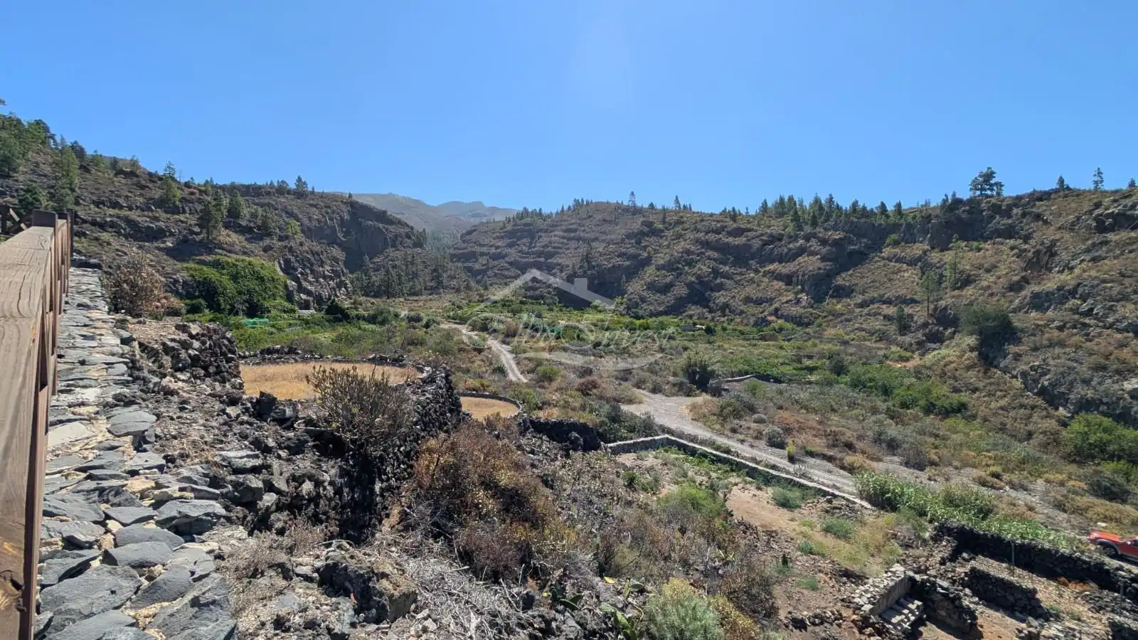 Vista exterior de Casa o xalet en venda en Guía de Isora amb Moblat