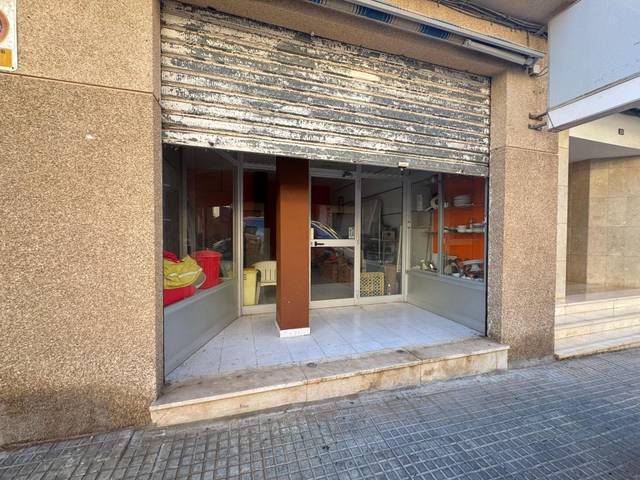 Local comercial en Venta en Es Blanquer