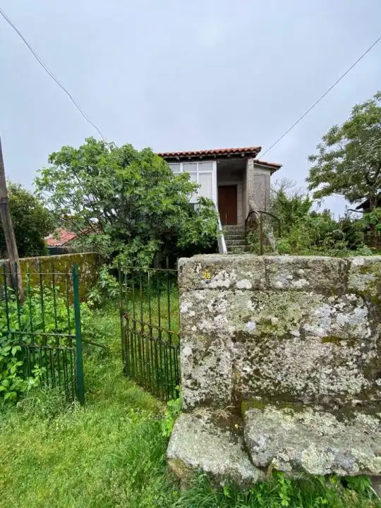 Casa en venta en Amoeiro, imagen 2