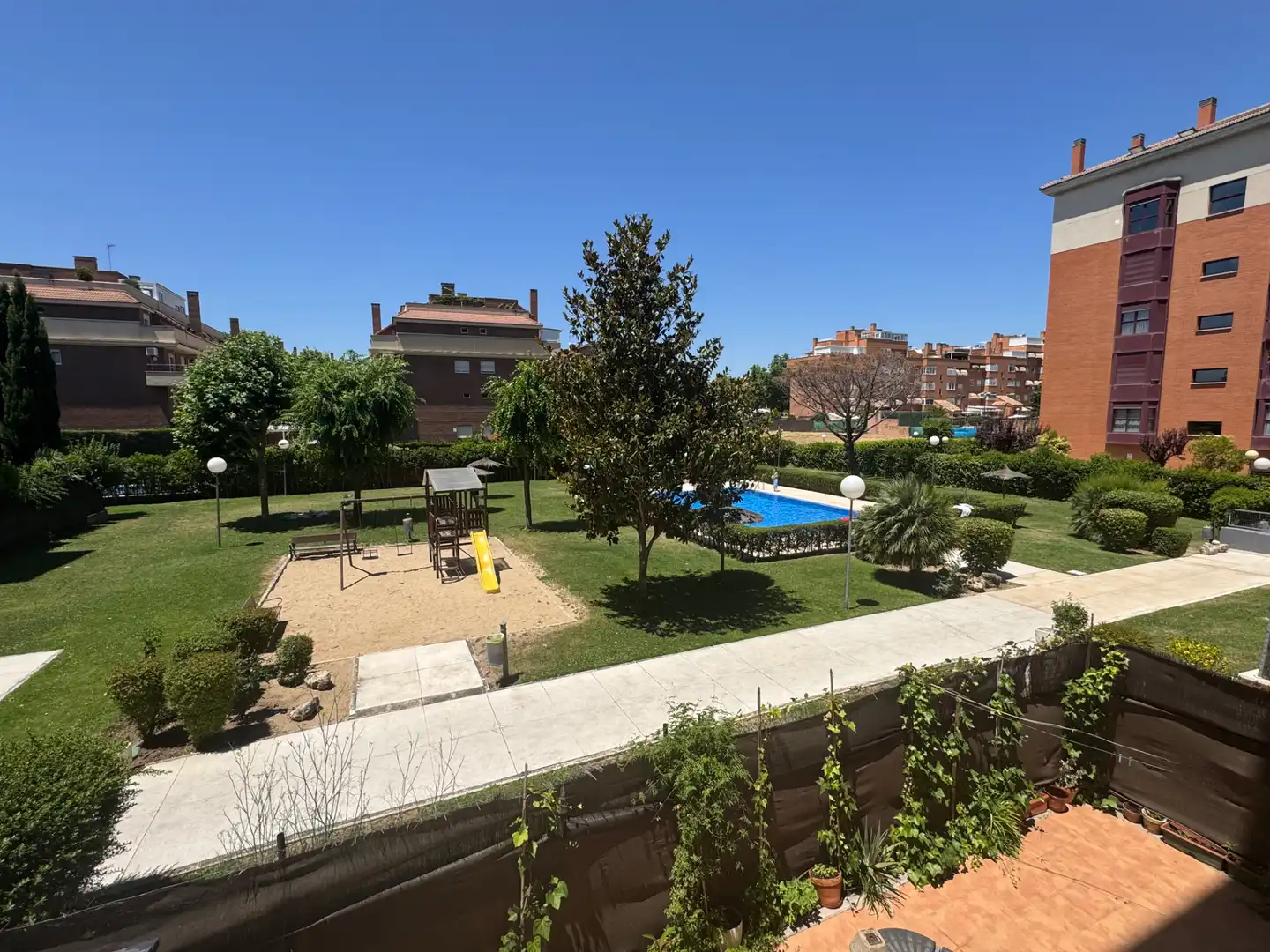 Garten von Wohnung zur Miete in Alcorcón mit Heizung, Terrasse und Abstellraum
