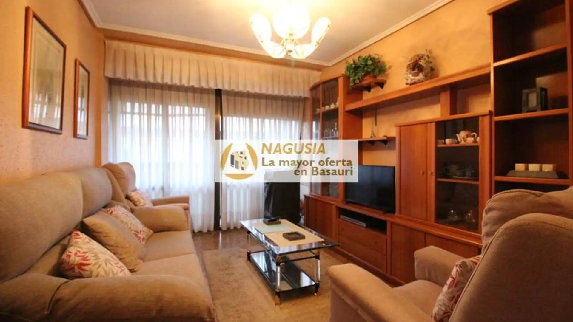 Flat for sale in Urbi Kalea, Urbi