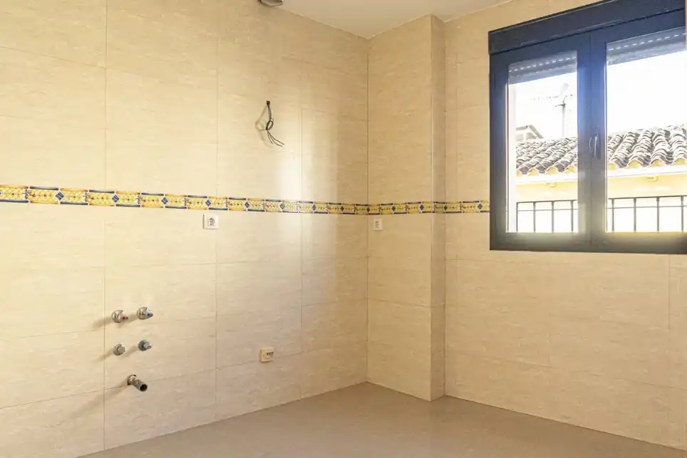 Baño de Piso en venta en Alcalá la Real con Balcón
