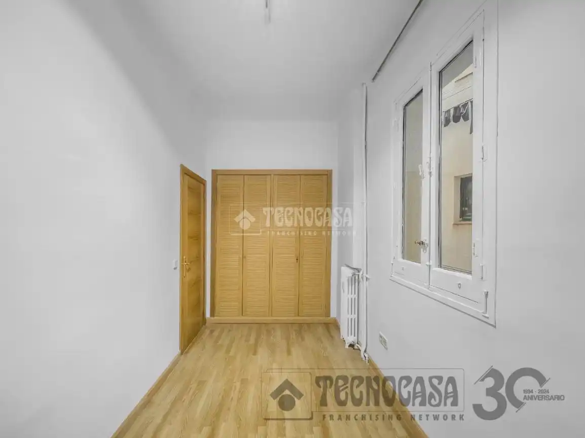 Dormitori de Pis de lloguer en Madrid amb Aire condicionat, Calefacció i Parquet