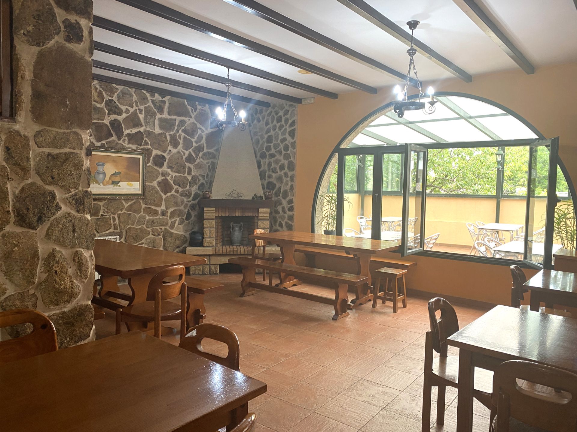 Local en venta en A Cañiza   con Calefacción, Terraza y Amueblado