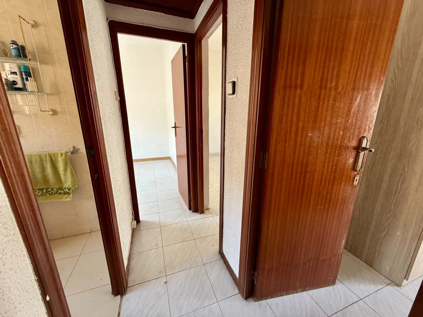 Casa adosada en venta en Barcelona con Calefacción, Terraza y Balcón