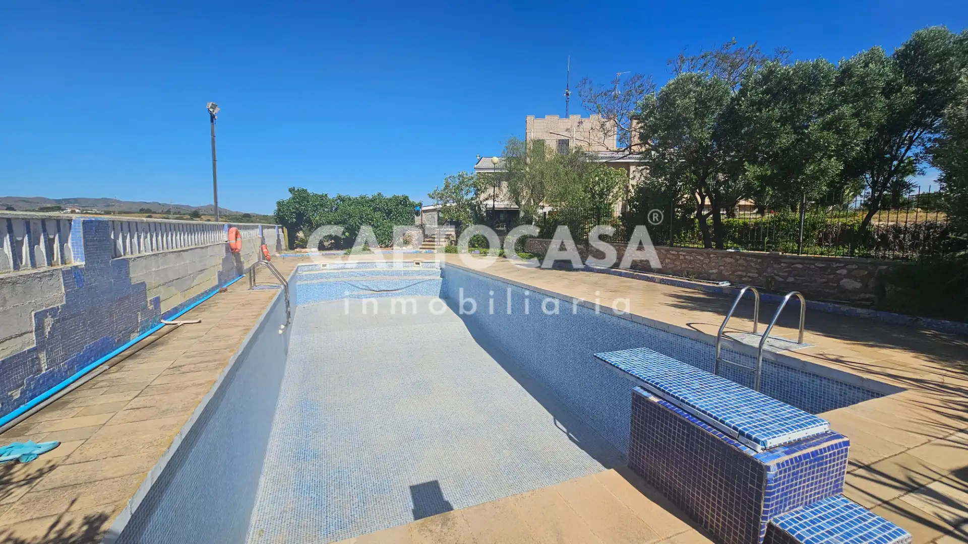 Schwimmbecken von Country house zum Verkauf in Cartagena mit Klimaanlage, Heizung und Privatgarten