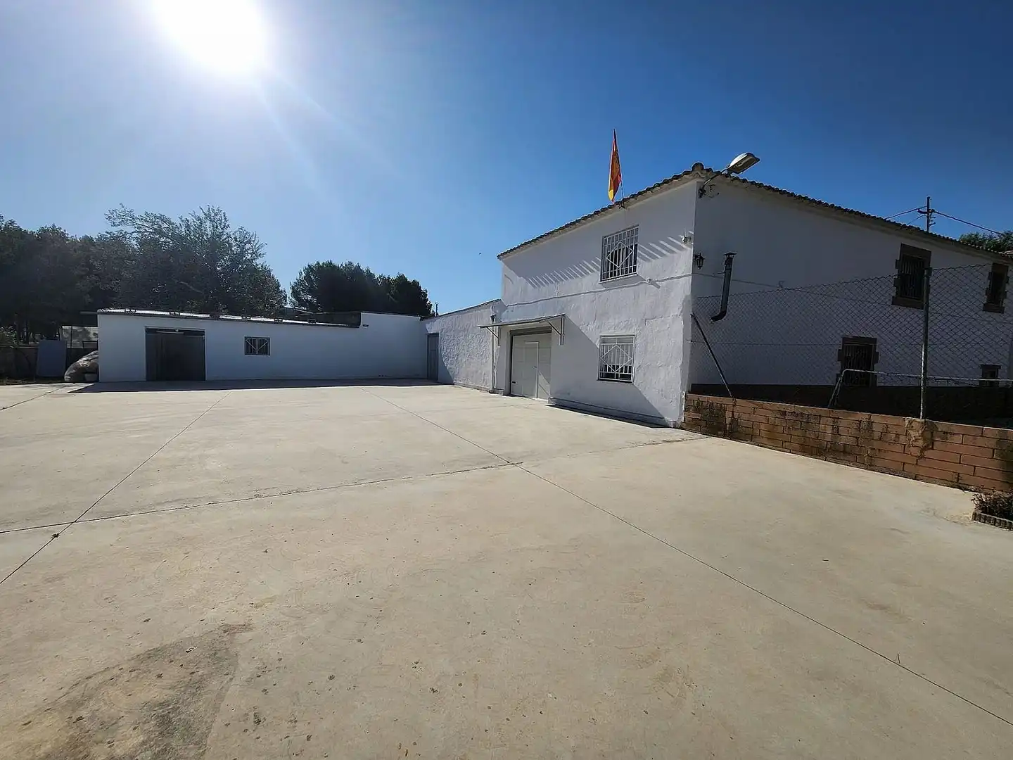 Außenansicht von Country house zum Verkauf in Villena mit Terrasse und Möbliert