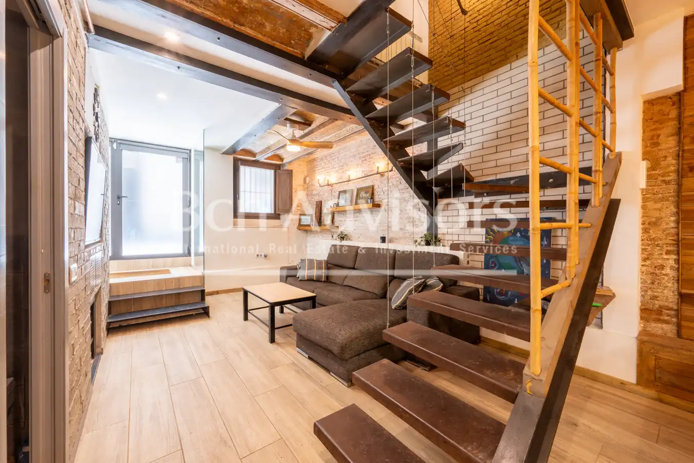 Duplexes for sale in Barcelona  with Air Conditioner, Heating and Parquet flooring