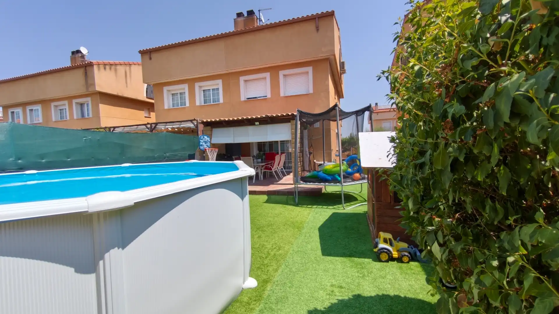 Piscina de Casa adosada en venta en Sant Salvador de Guardiola con Calefacción, Jardín privado y Parquet