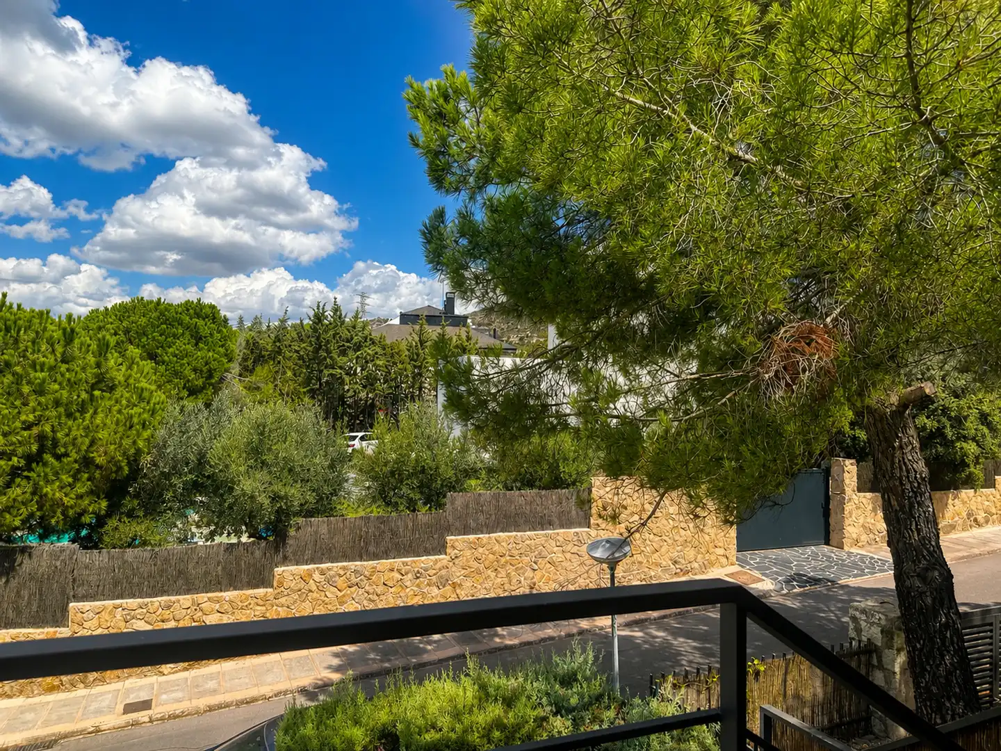 Casa aparellada amb terrassa en venda a Calle del Arra 54, imagen 30