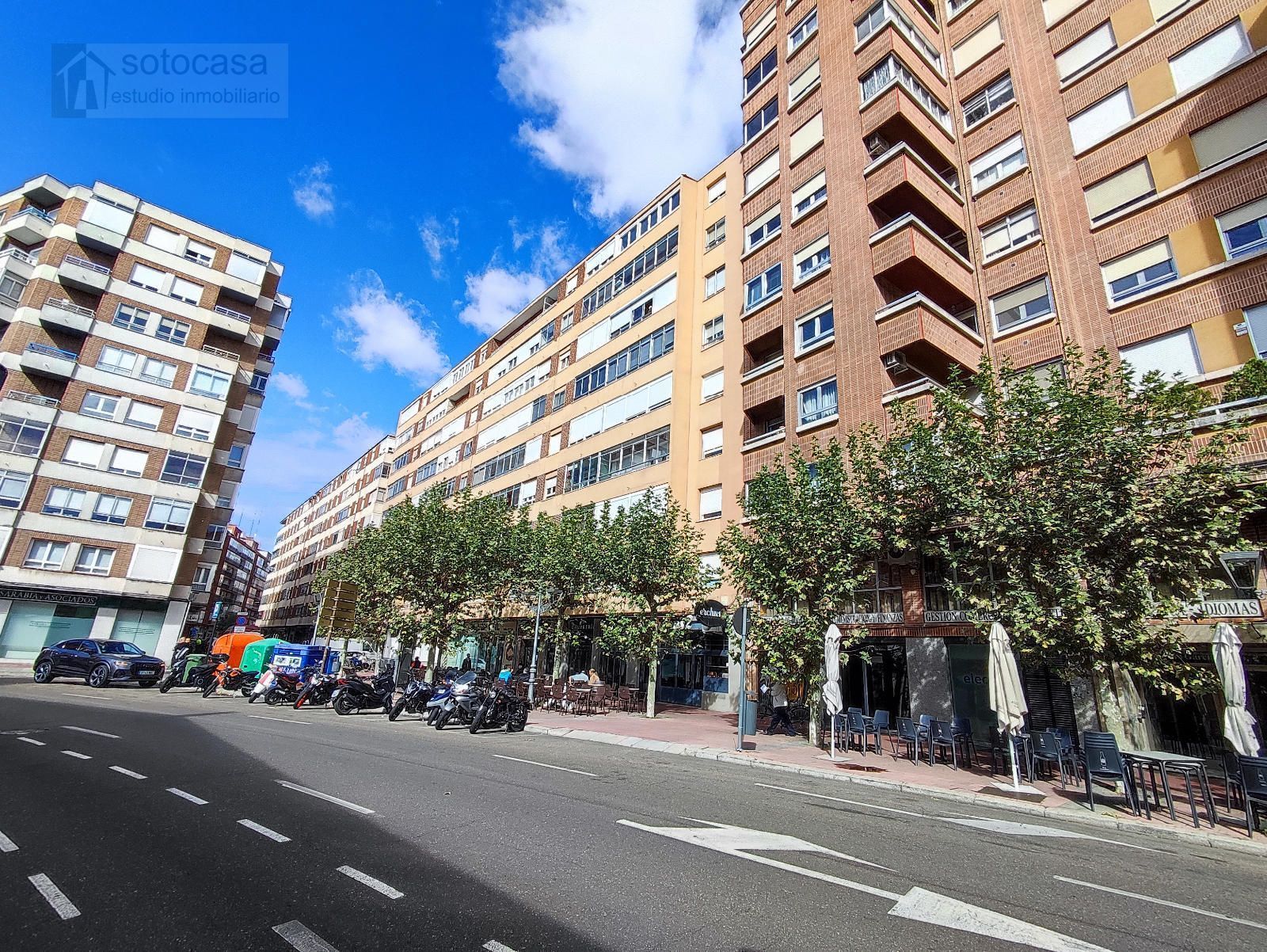 Vista exterior de Piso en venta en Valladolid Capital con Calefacción y Terraza