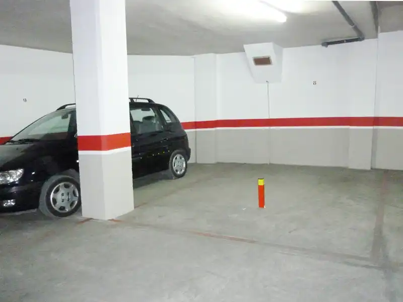 Parking de Garaje de alquiler en Elda
