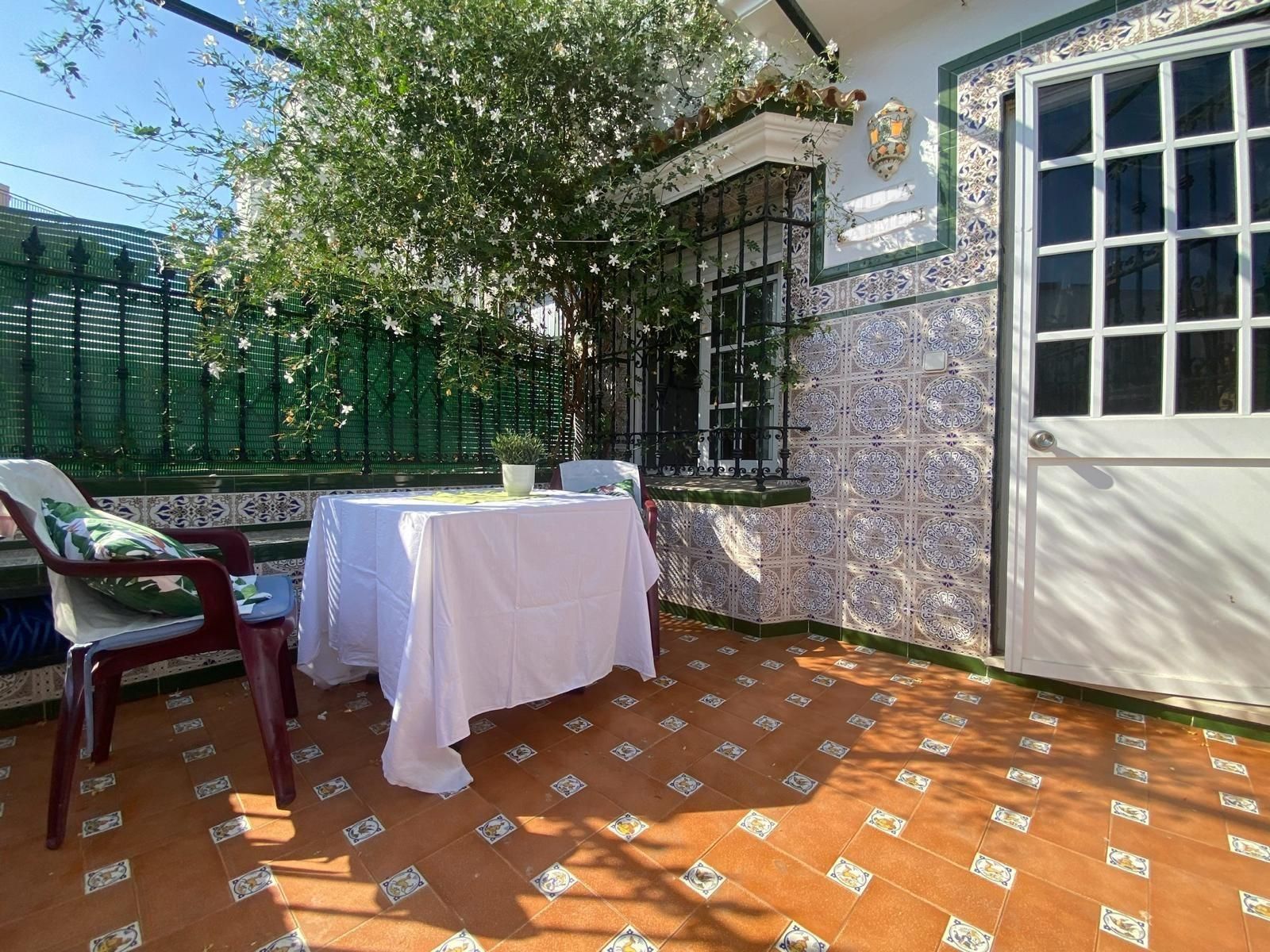 Garden of House or chalet for sale in Chipiona  with Air Conditioner, Terrace and Storage room