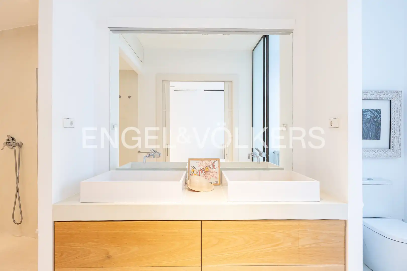 Baño de Piso de alquiler en Madrid con Aire acondicionado, Calefacción y Parquet