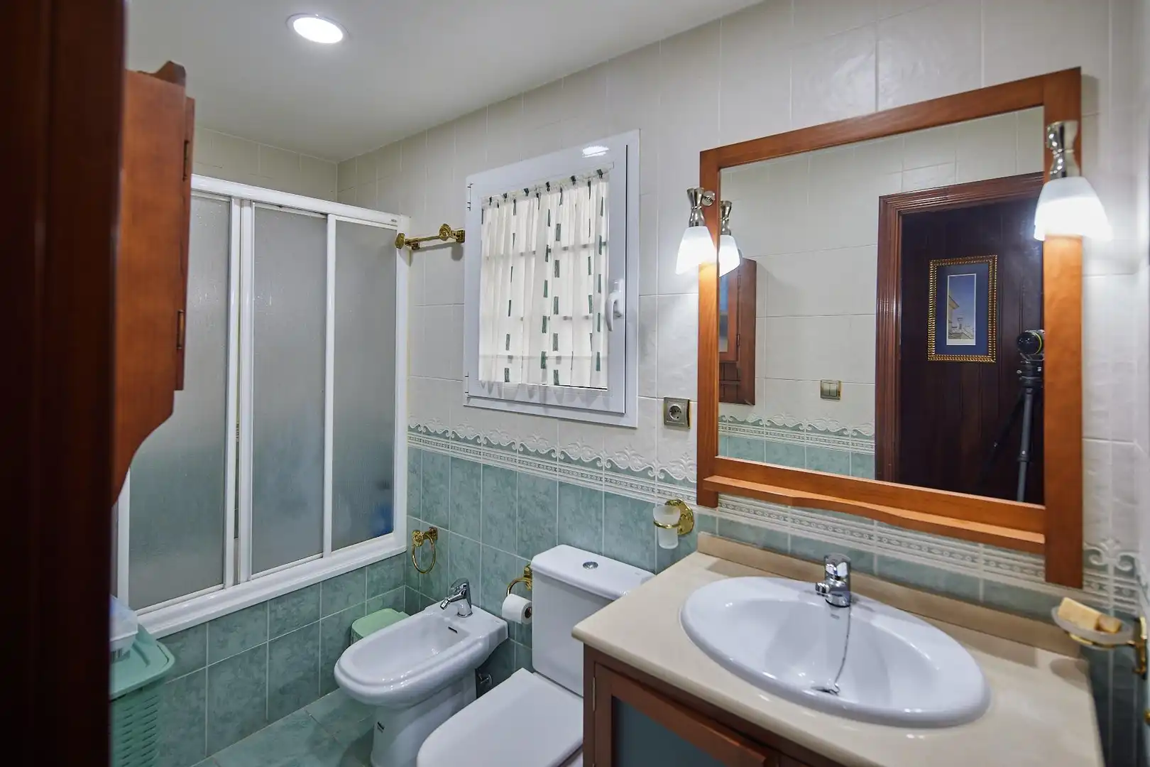 Baño de Piso en venta en Cádiz con Aire acondicionado