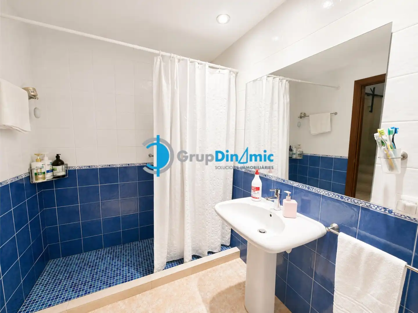 Bathroom of Duplexes for sale in Palamós  with Air Conditioner, Heating and Terrace
