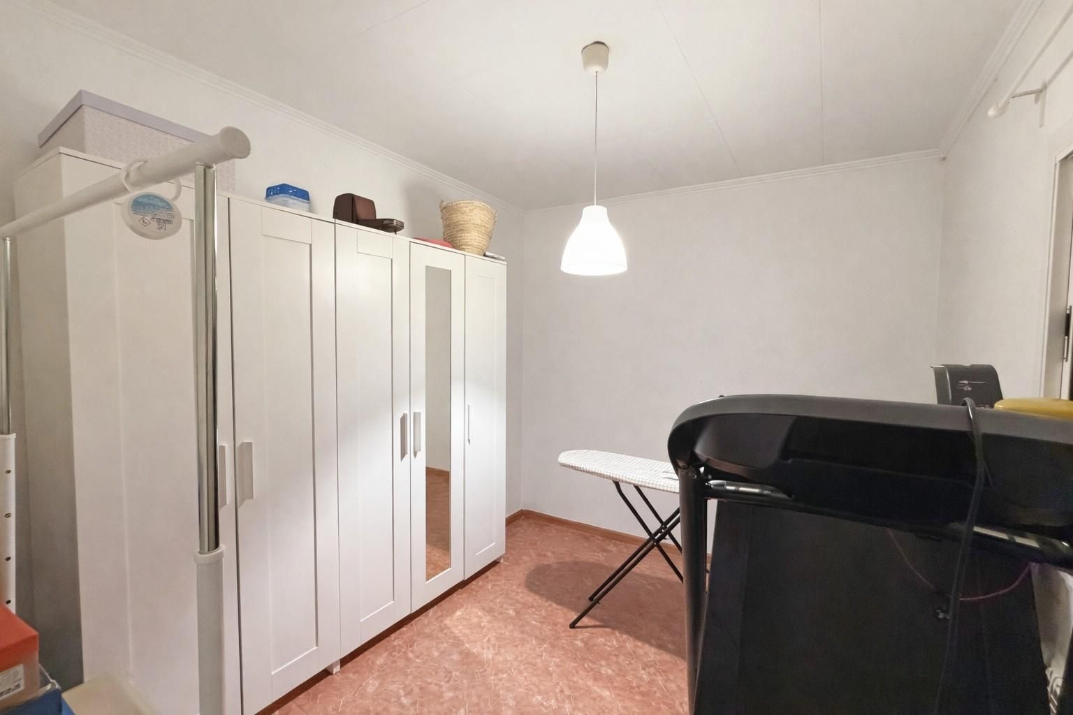 Habitación de Piso en venta en Sabadell con Calefacción