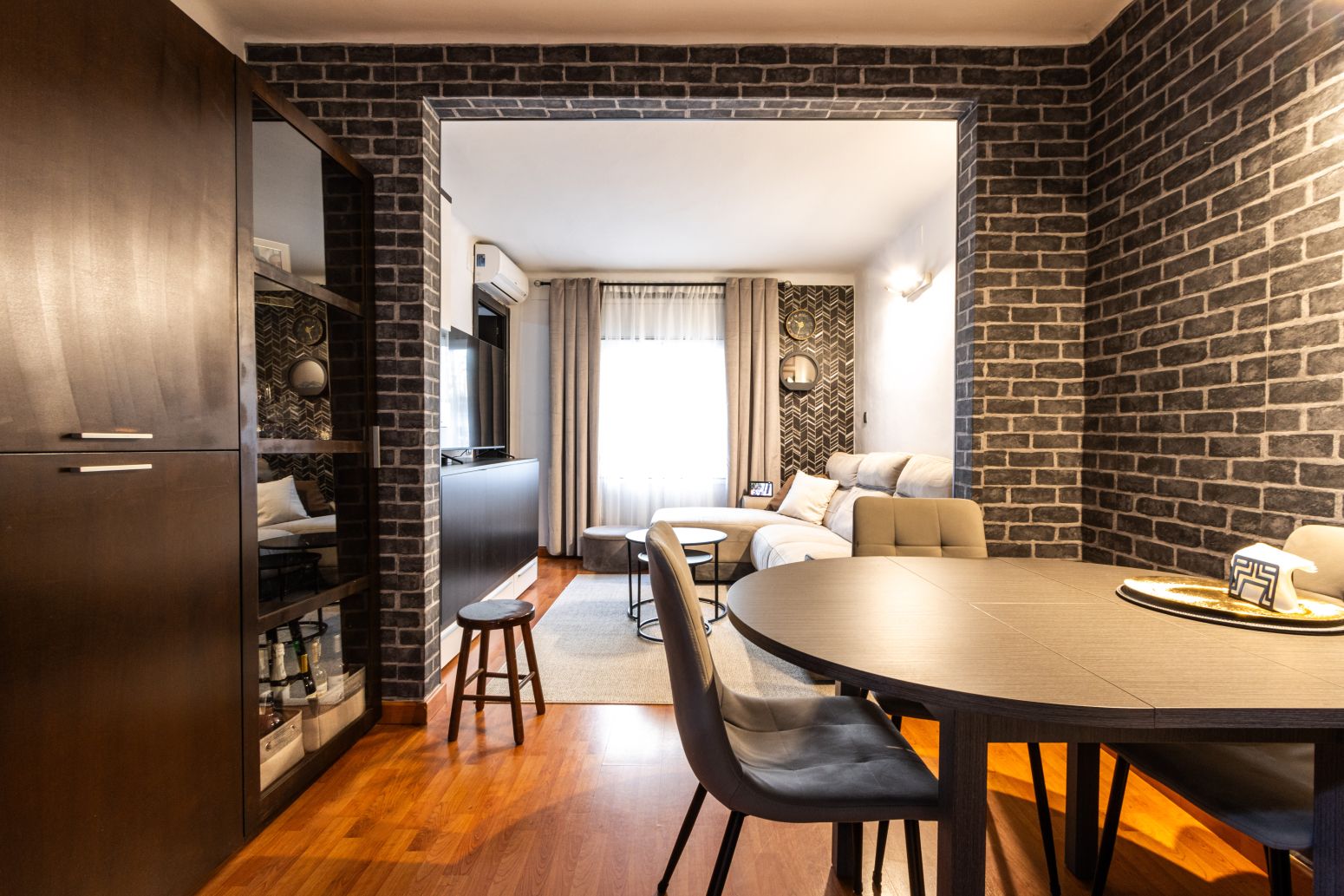 Living room of Flat for sale in  Barcelona Capital  with Air Conditioner, Heating and Parquet flooring