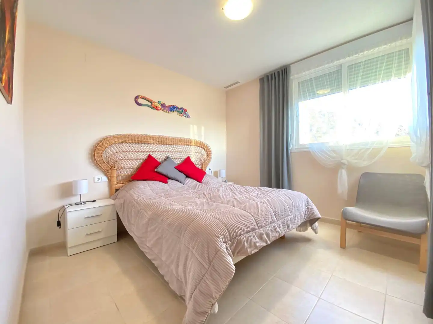 Habitación de Apartamento de alquiler en Altea con Aire acondicionado, Calefacción y Terraza