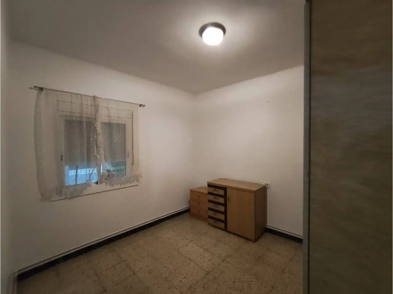 Dormitori de Apartament en venda en Canovelles amb Calefacció i Balcó