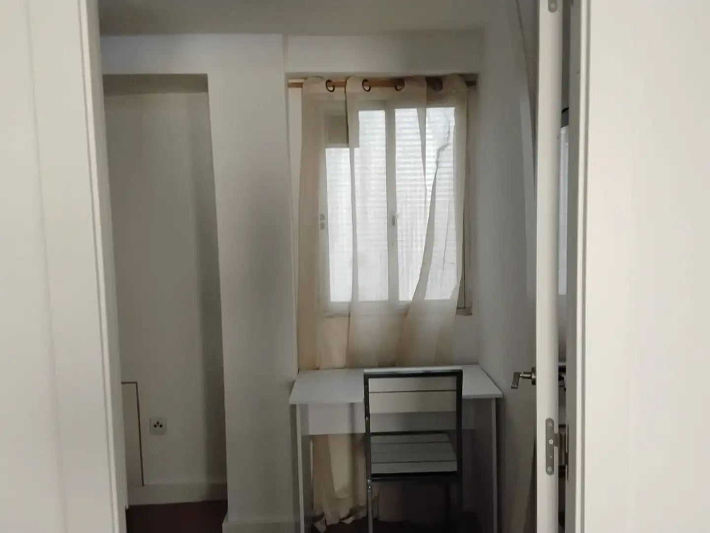 Bedroom of Flat for rent in Valencia  with Air Conditioner, Furnished and Oven