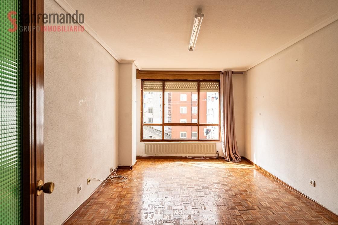 Bedroom of Flat for sale in Santander  with Heating and Storage room