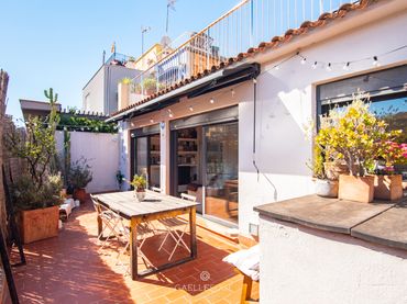 Ático con ascensor en venta en Carrer d'en Grassot