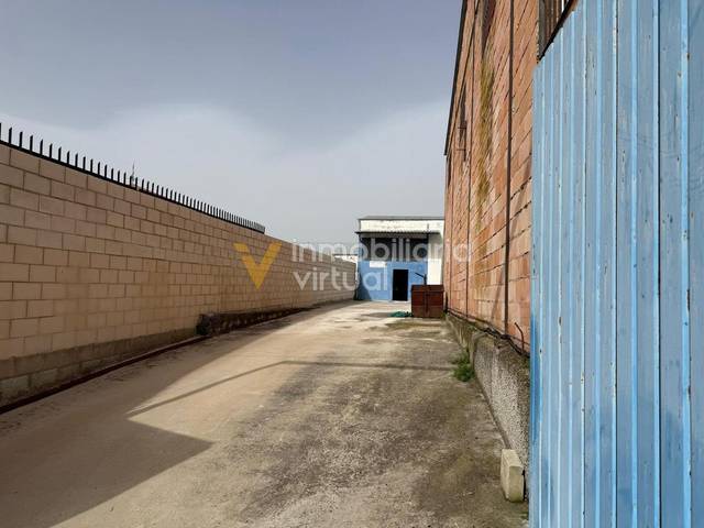 Nave industrial en Venta en Urbanizacion las Vegas, 943 en Las Vegas - Campoaras