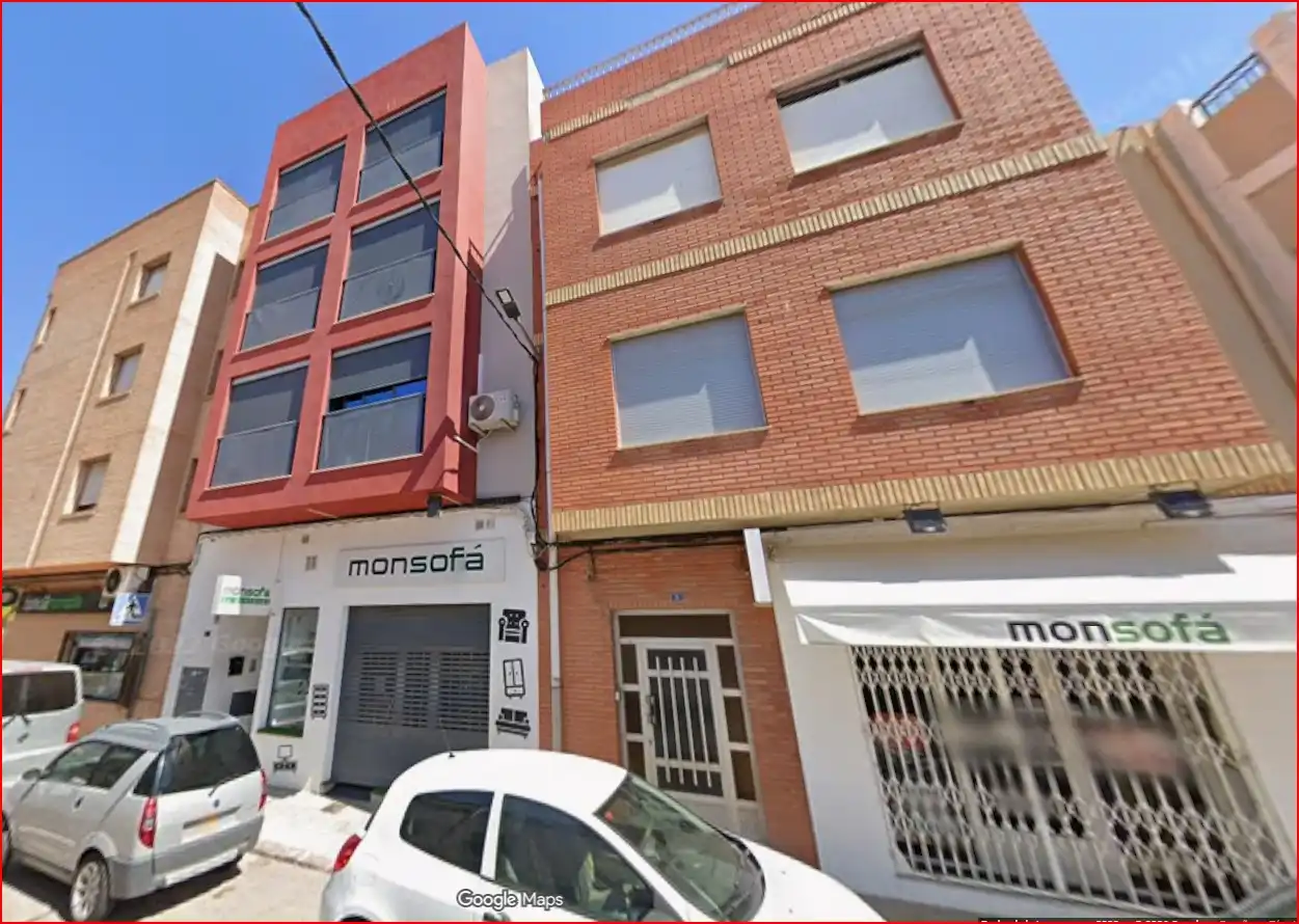 Appartamento con ascensore in vendita a Carrer de Vicent Ramon Alòs 33