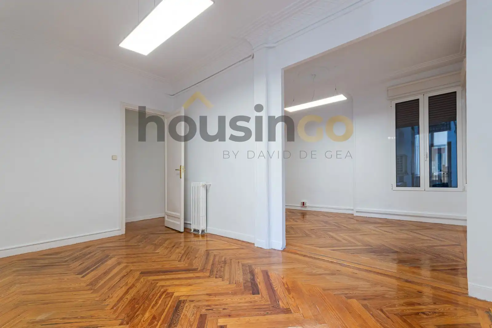 Office for rent in Madrid  with Air Conditioner, Heating and Balcony
