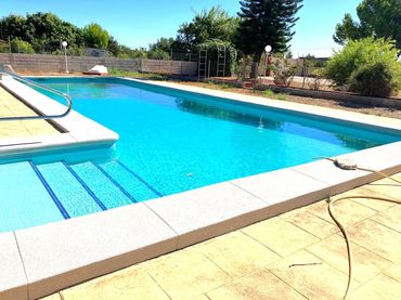 Casa rustica con piscina in vendita a Els Poblets