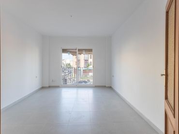 Flat with balcony for sale in Calle Calle de Cádiz, 6 6