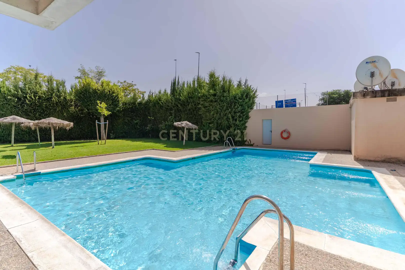 Swimming pool of Houses for sale in Armilla  with Storage room and Community pool
