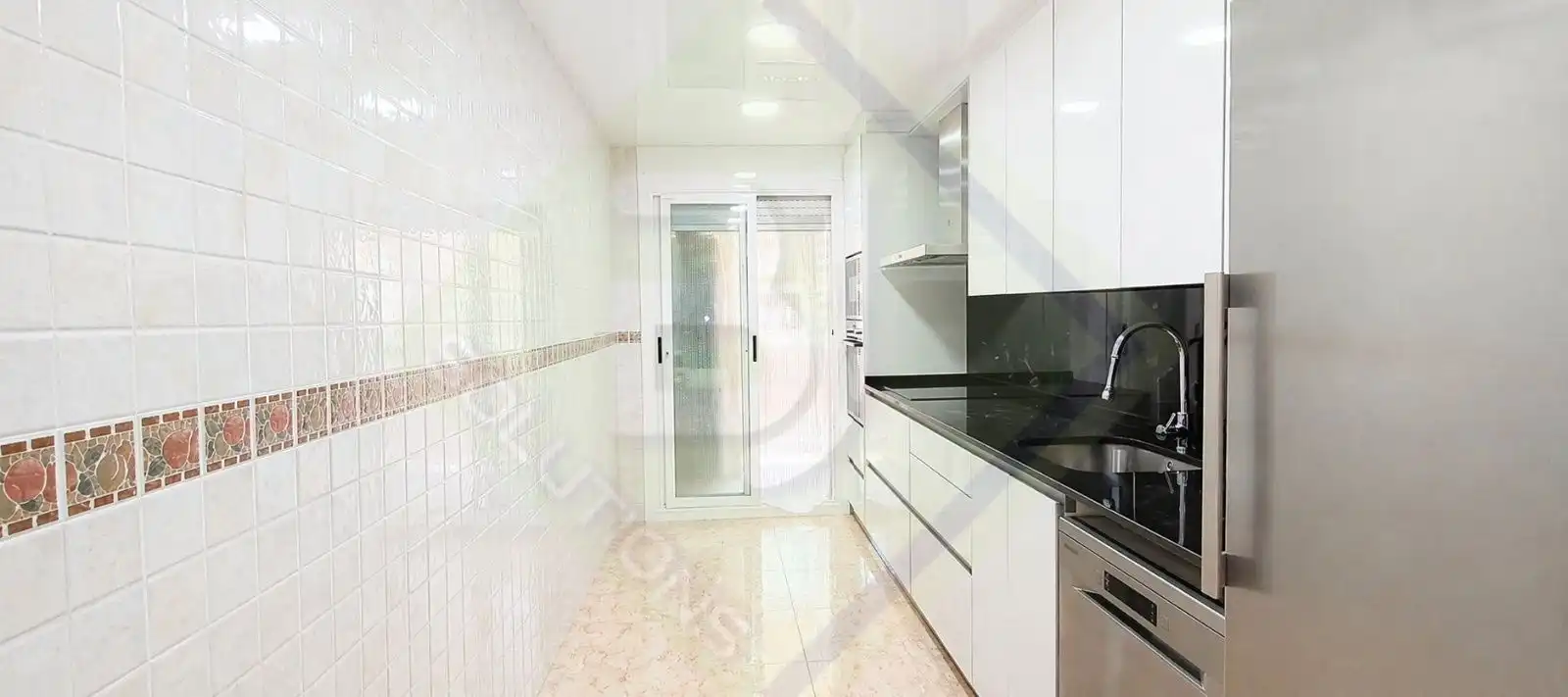 Piso en venta en CAMI RAL, Eixample
