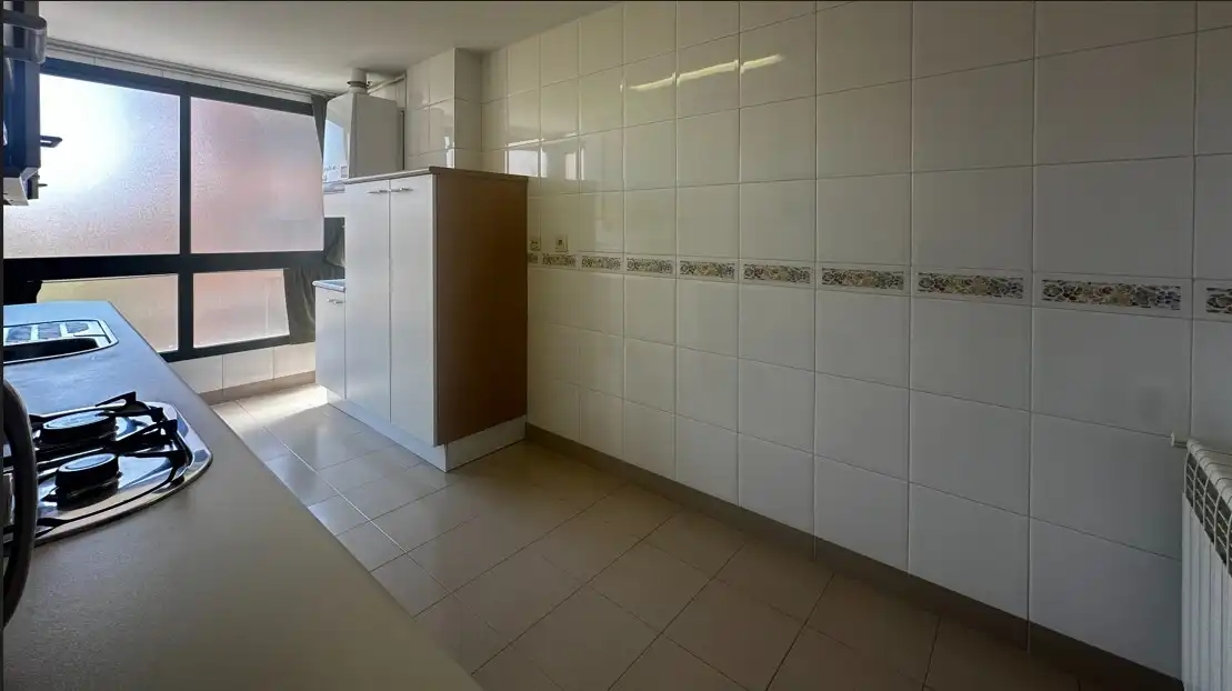 Cuina de Pis en venda en Madrid amb Aire condicionat, Calefacció i Parquet