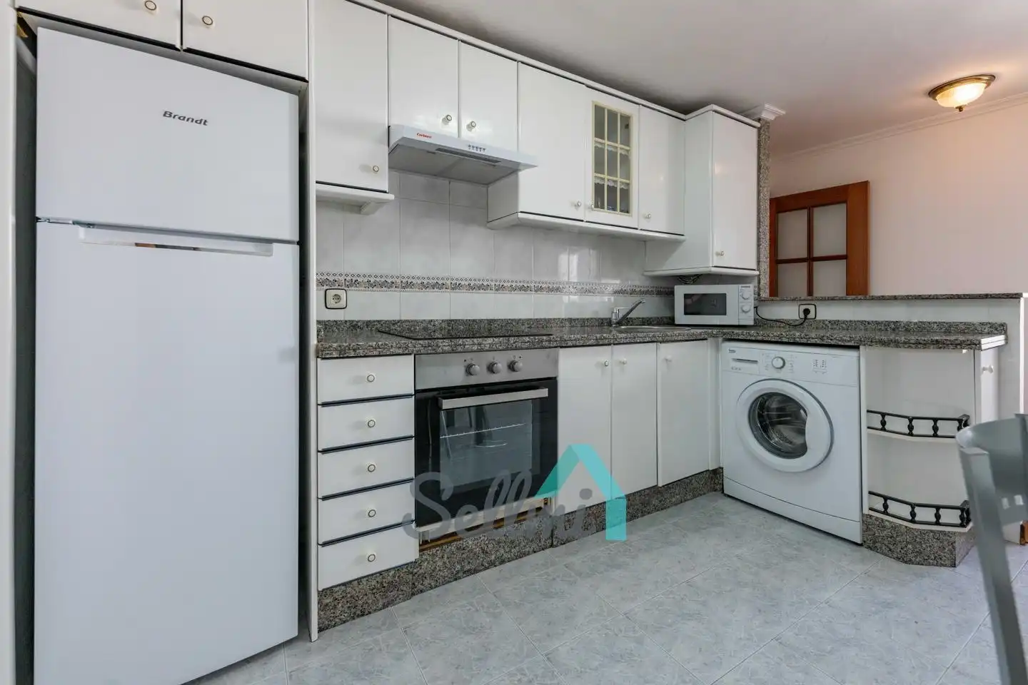 Flat for rent in De Gloria Fuertes, Masip