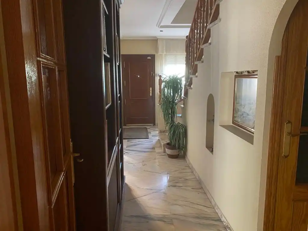 Haus zum Verkauf in Miralvalle - Av. Virgen del Puerto - La Data, imagen 3