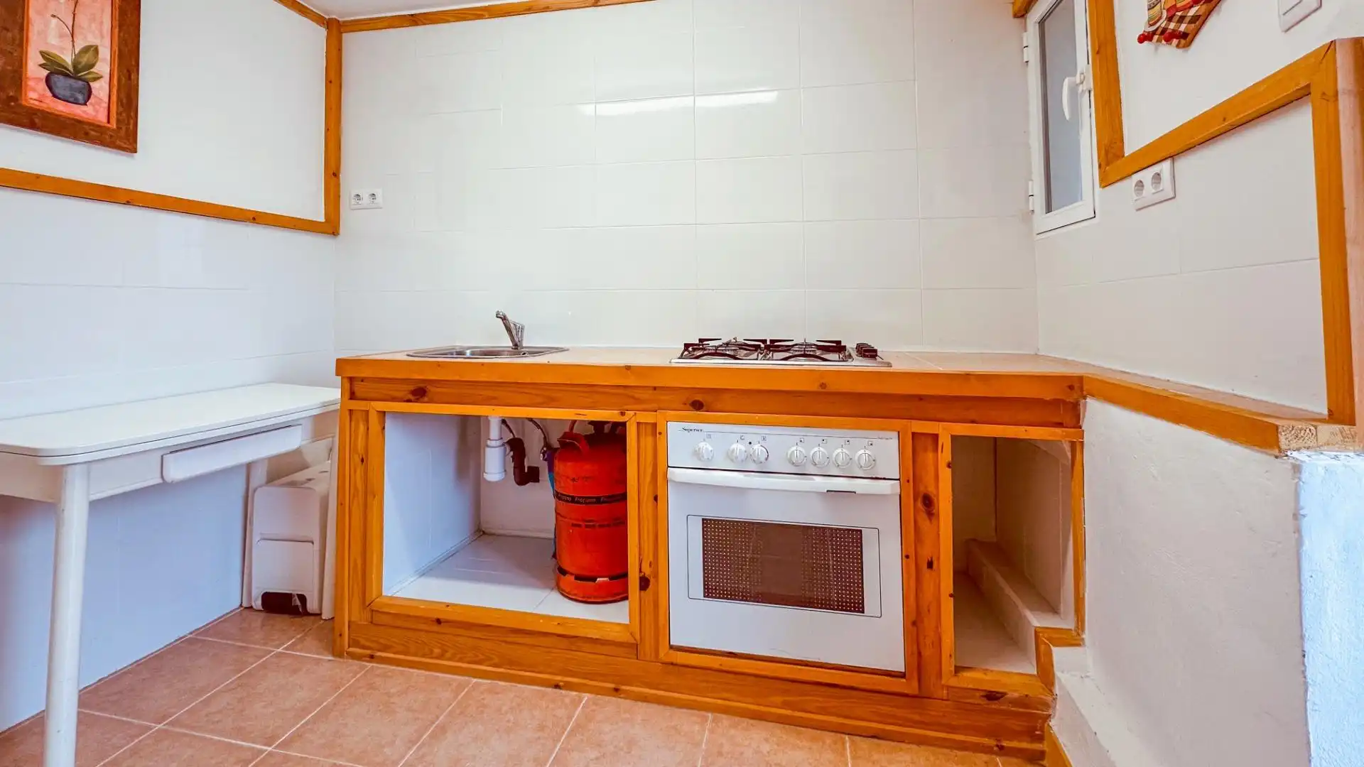 Kitchen of Houses for sale in Almogía